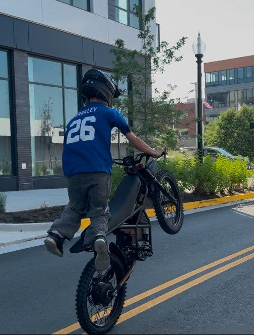 GT73 Pro Electric Motorbike Wheelie